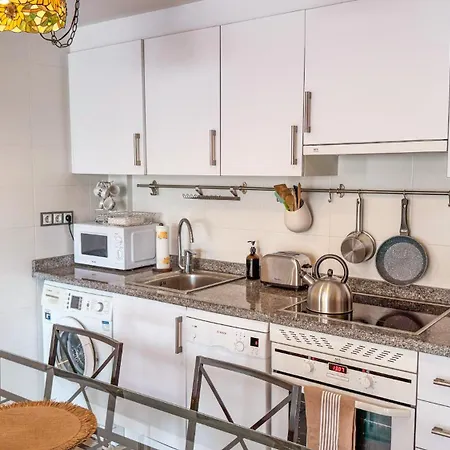 Luxury Boutique 1bd W Garden - Pet Friendly! *